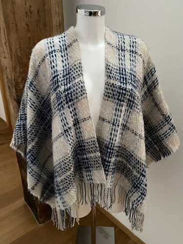 Italy strick poncho cape - poncho,